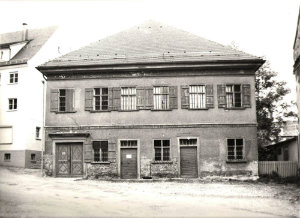 Fassade des Altertummuseums um 1915, heute Stadtbibliothek